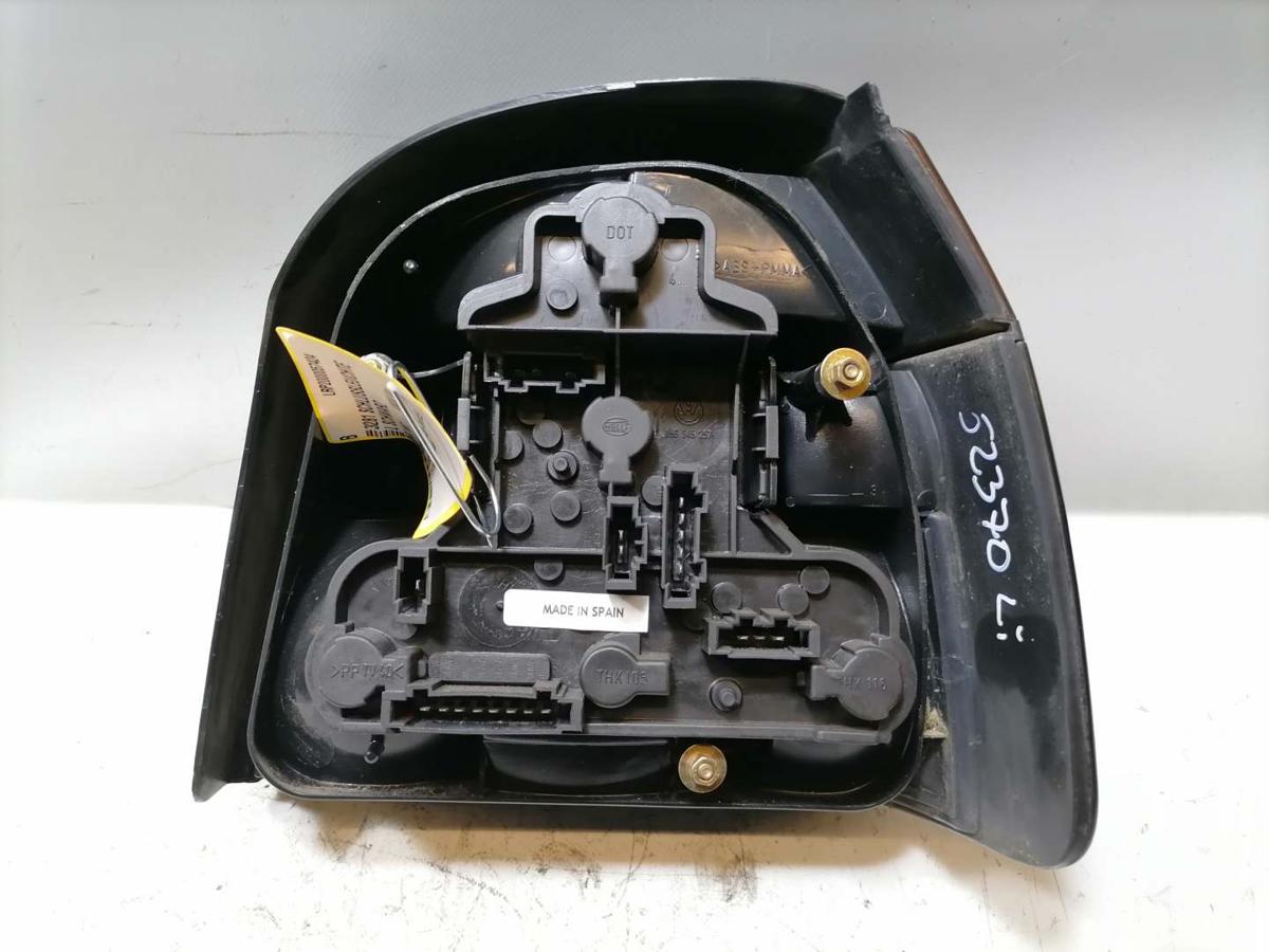 VW Golf 3 Rücklicht Rückleuchte Schlussleuchte links Fließheck schwarz getönt Bj.1997